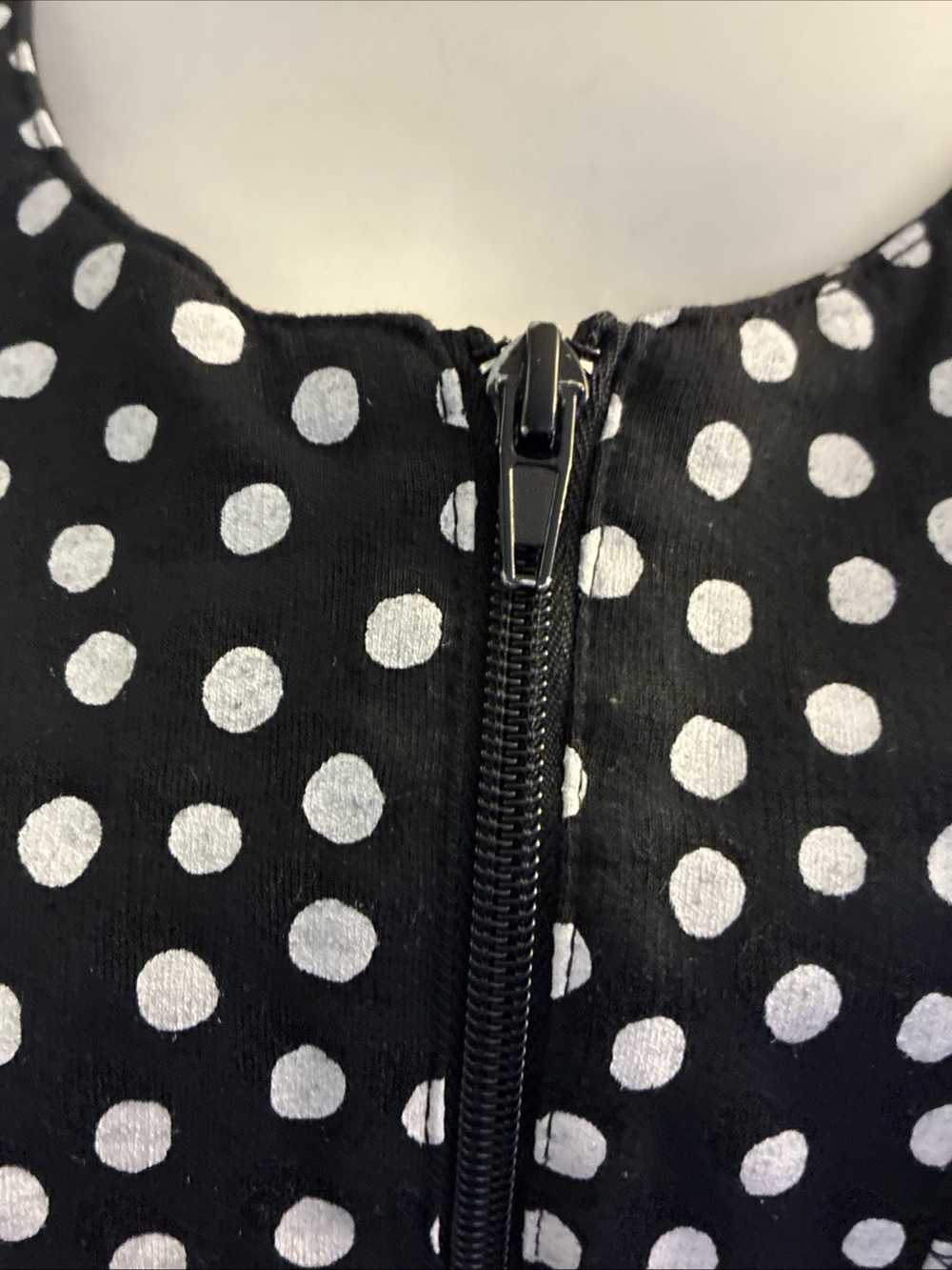 Dreams & Co. Plus 24W Black & White Polka Dot Short Sleeve Beach Cover Up Zip up - Picture 4 of 16